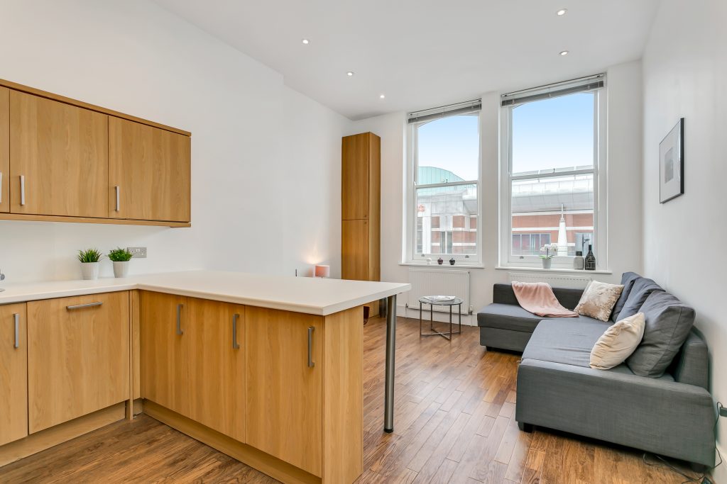 Finchley Road, Hampstead, London, NW3