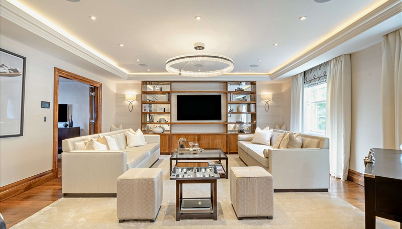 Grosvenor Hill, Mayfair, London, W1K